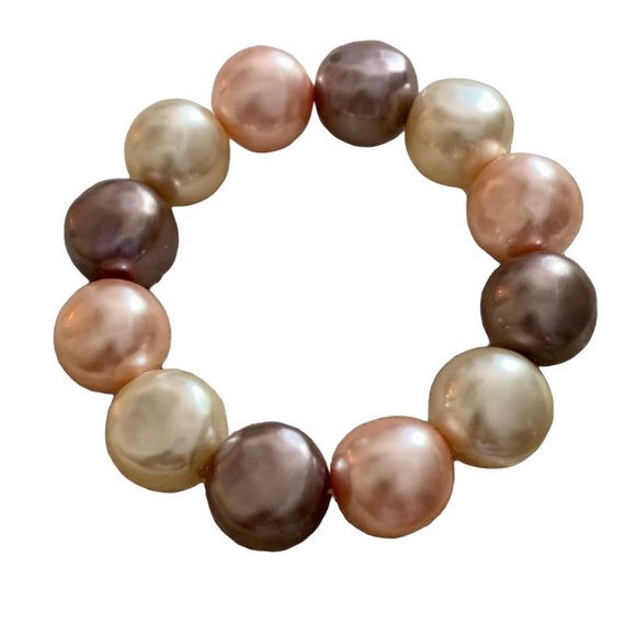 NEW Pearlescent Chunky Beaded Stretch Bracelet Woman’s Jewelry Pink Cream Plumb - Picture 1 of 5